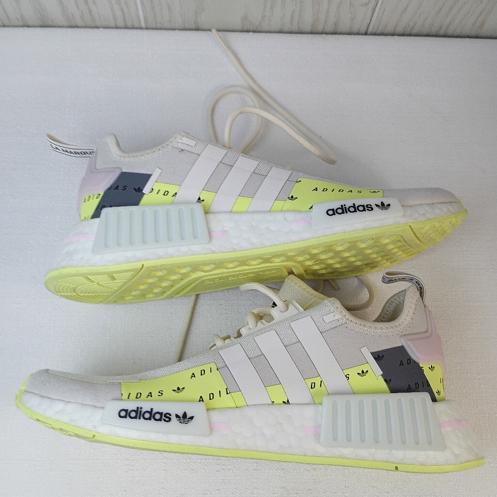 Adidas NMD R1 wonder white Pulse Yellow Pink sz 6 sneakers shoes low tops. - Picture 8 of 13